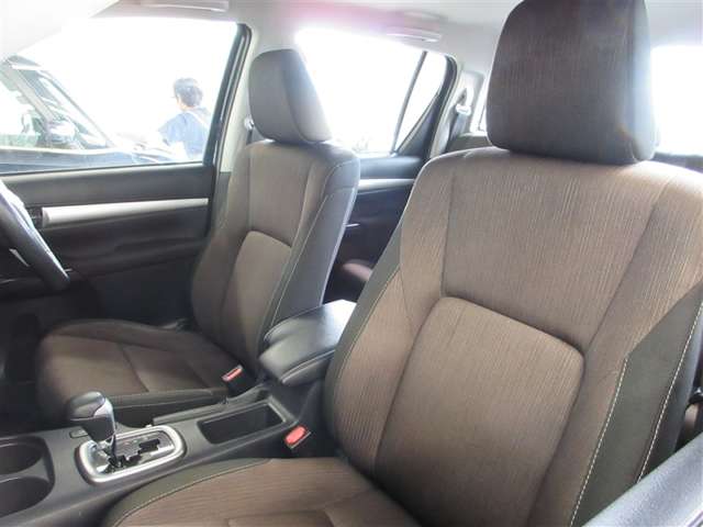 Toyota Hilux 10