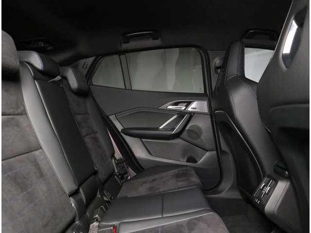BMW X2 8