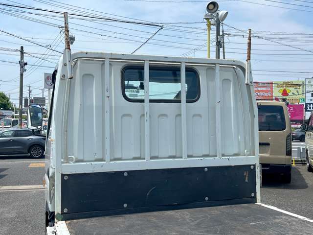 Mitsubishi Fuso Canter 11