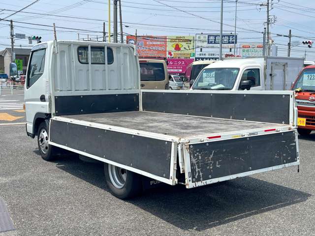 Mitsubishi Fuso Canter 7