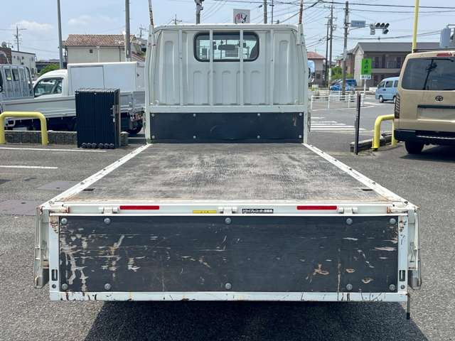 Mitsubishi Fuso Canter 8