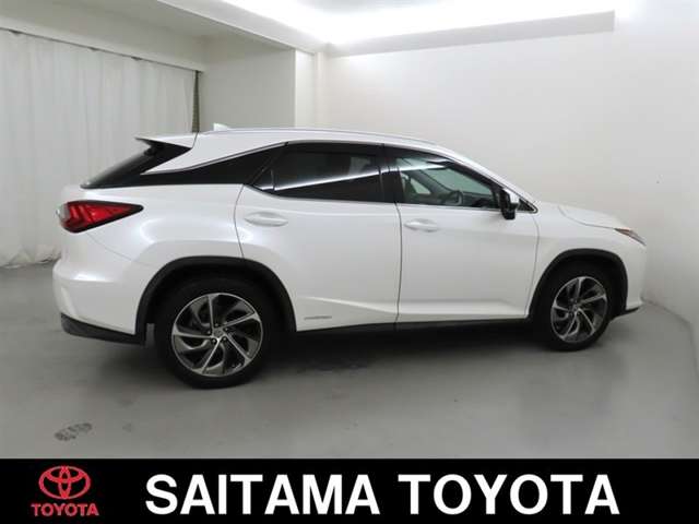Lexus RX 10