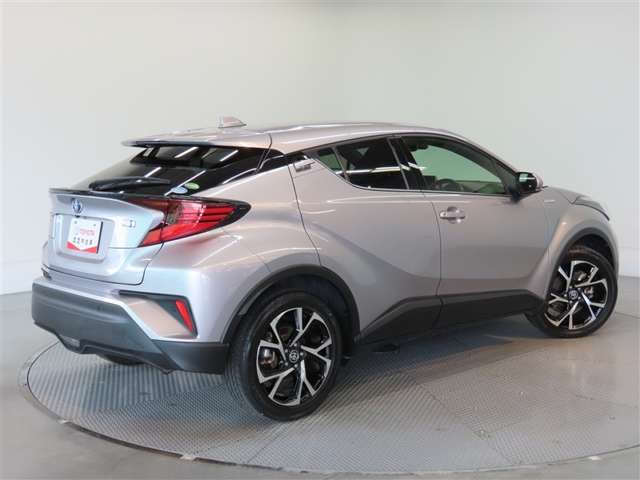 Toyota C-HR 6