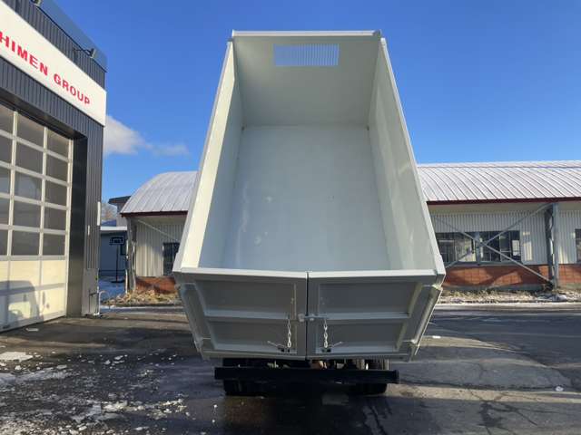Mitsubishi Fuso Canter 7