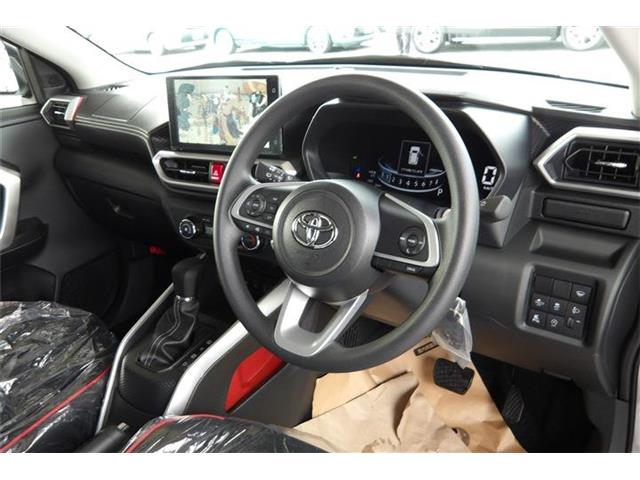 Toyota Raize 6