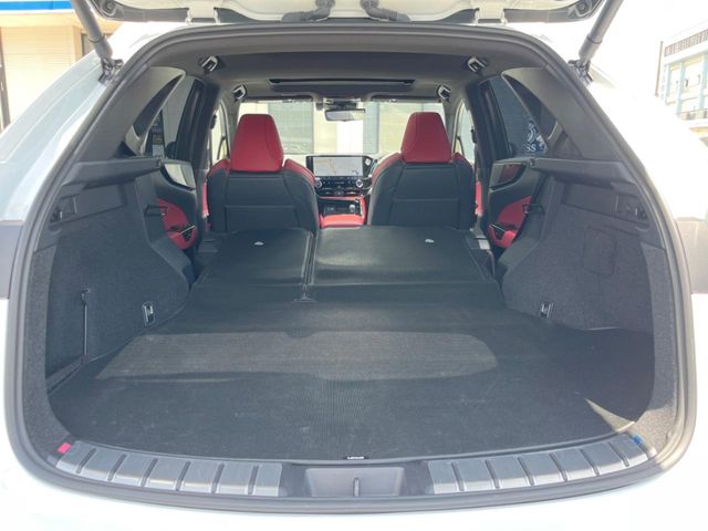 Lexus NX 12