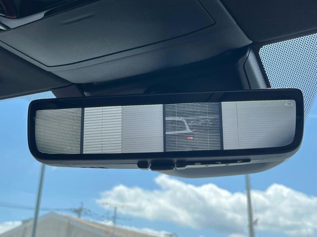 Lexus NX 8