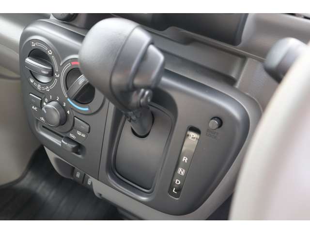 Suzuki Every 11