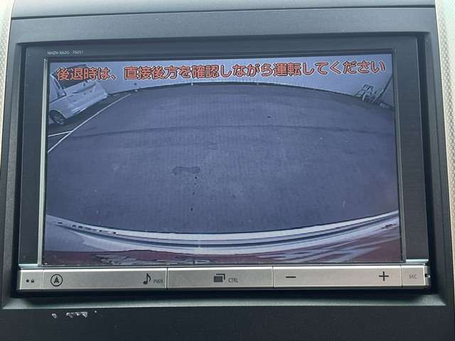 Toyota Alphard 8