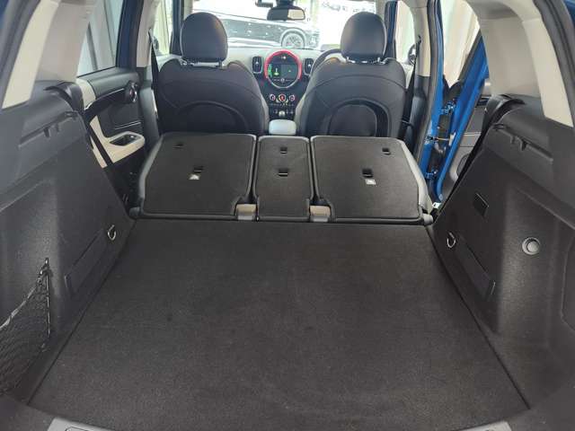 MINI Crossover 8