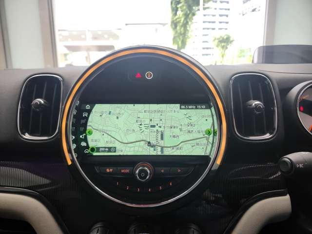 MINI Crossover 9