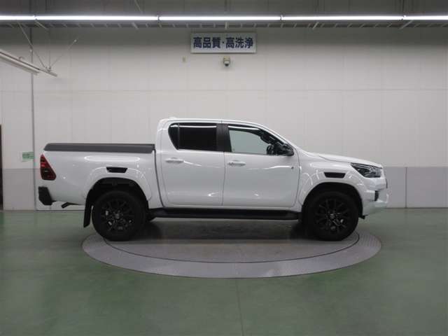 Toyota Hilux 5