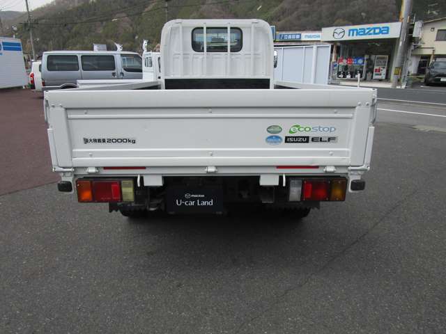 Isuzu Elf 6