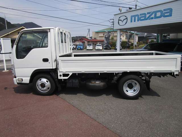 Isuzu Elf 8