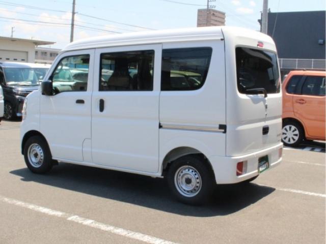 Suzuki Every 12