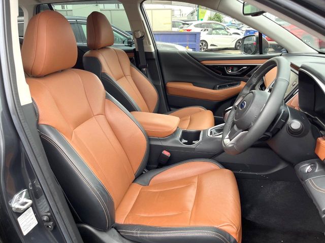 Subaru Legacy Outback 8
