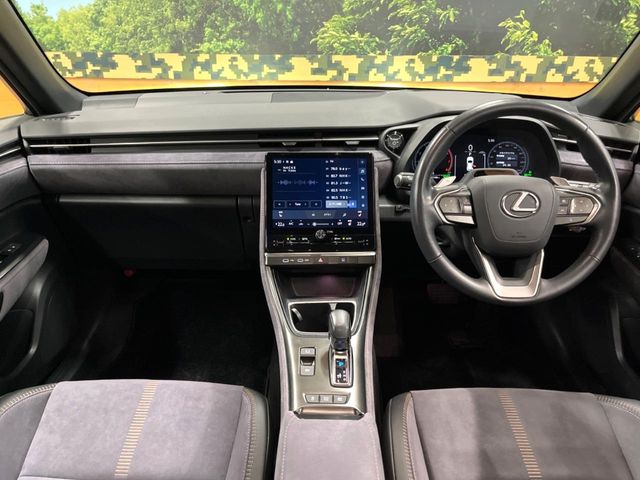 Lexus LBX 2