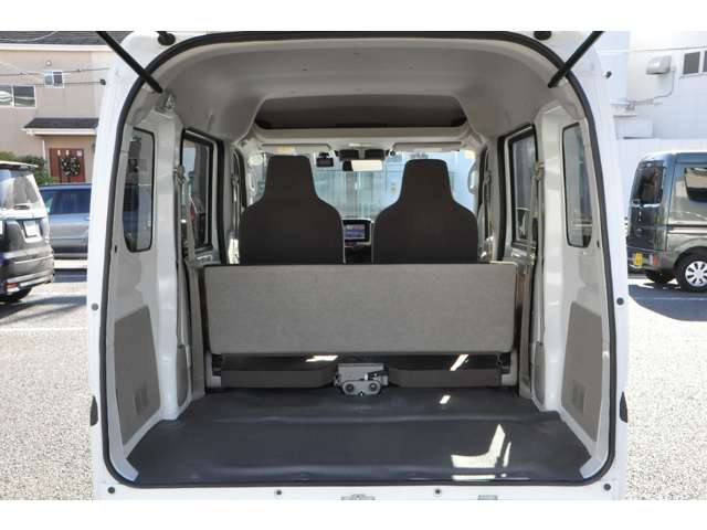 Nissan NV100 Clipper 12