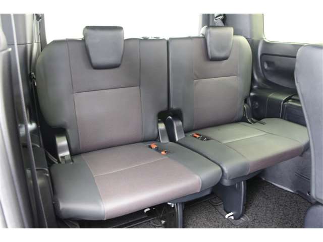 Toyota Esquire 8