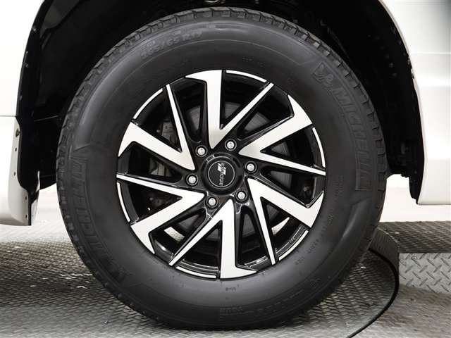 Toyota Land Cruiser Prado 4