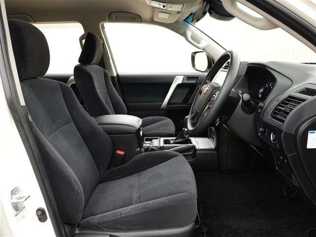 Toyota Land Cruiser Prado 7