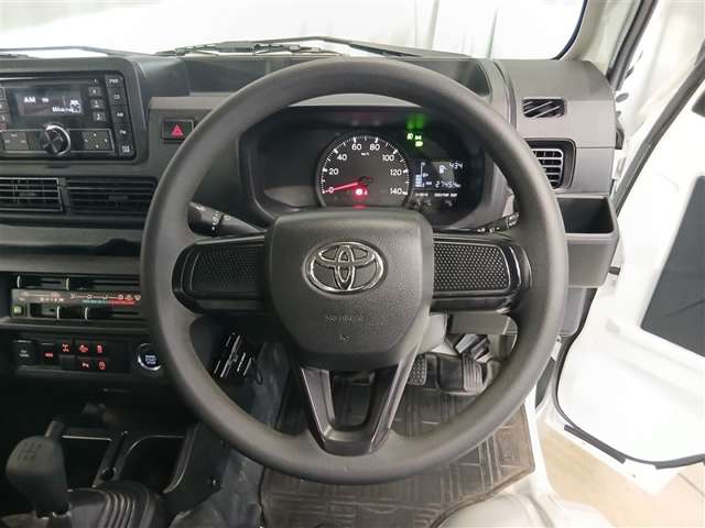 Toyota Pixis Truck 9
