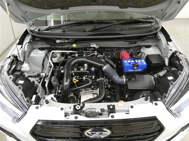 Daihatsu Rocky 11