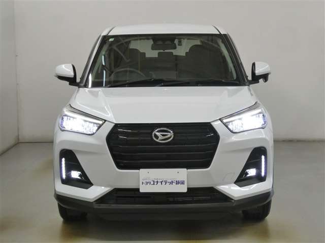 Daihatsu Rocky 3