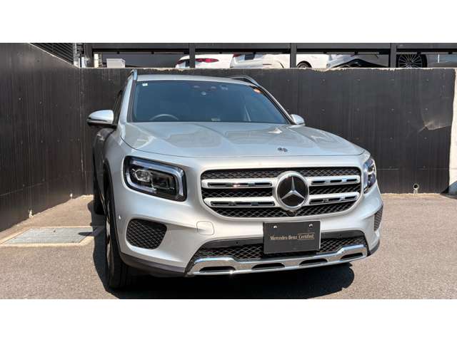 Mercedes-Benz GLB 6