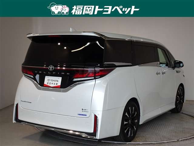 Toyota Vellfire 3