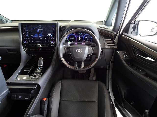 Toyota Vellfire 5