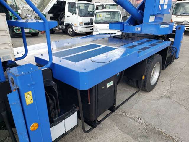 Mitsubishi Fuso Canter 12