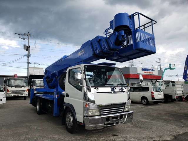 Mitsubishi Fuso Canter 4