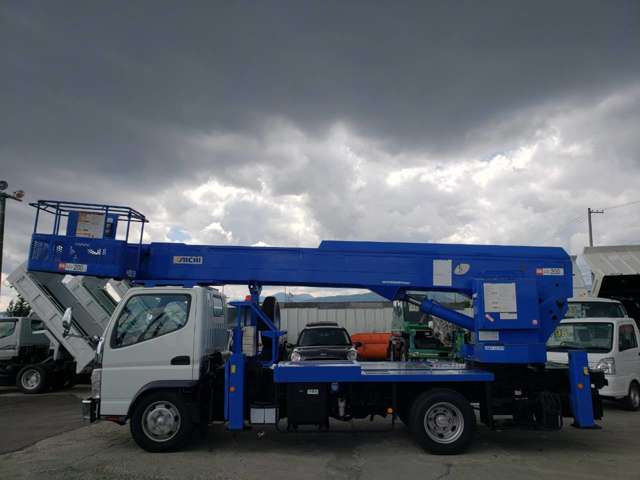 Mitsubishi Fuso Canter 5