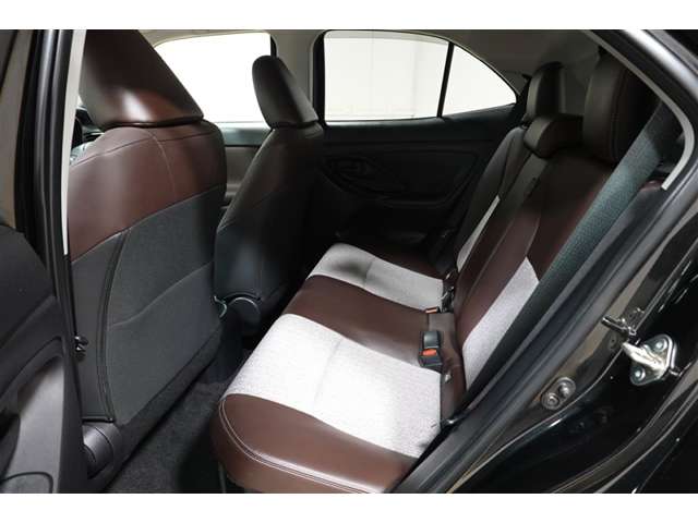 Toyota Yaris Cross 8