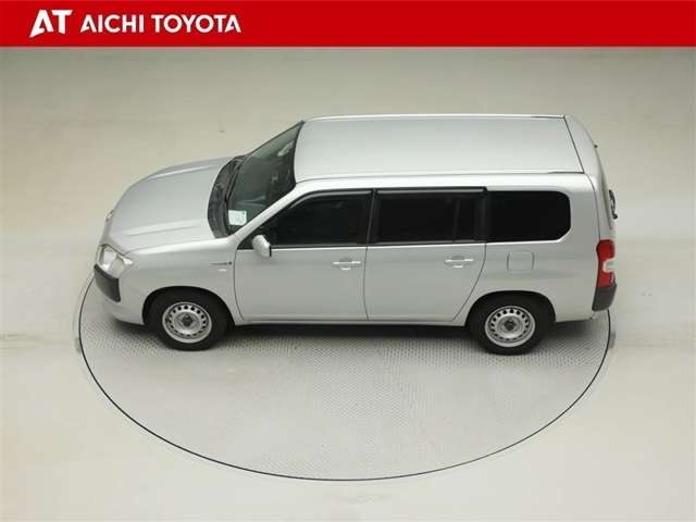 Toyota Succeed Van 11