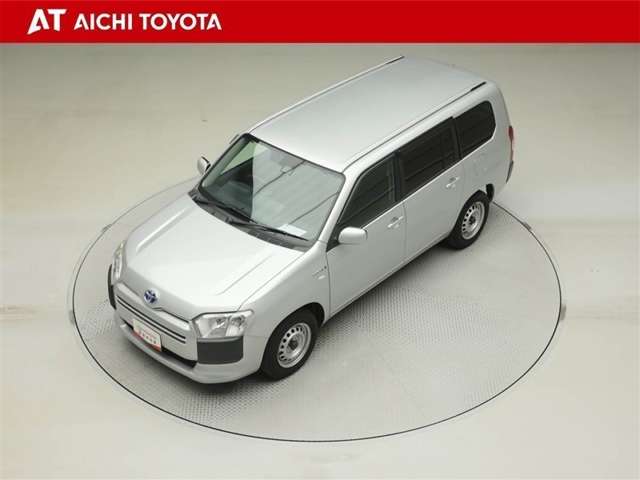 Toyota Succeed Van 10