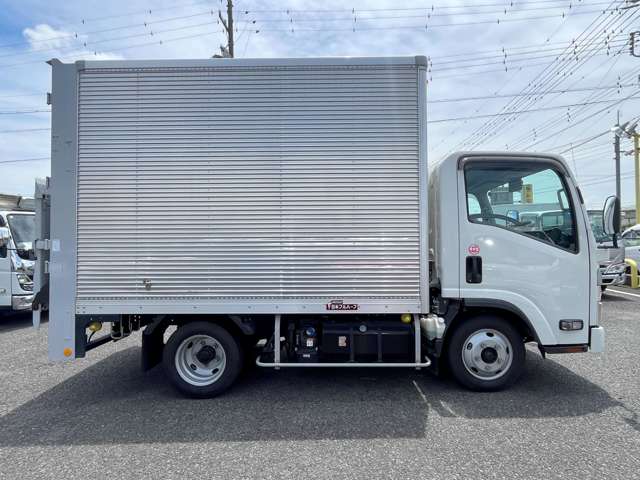 Isuzu Elf 5