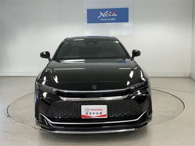 Toyota Crown Crossover 11
