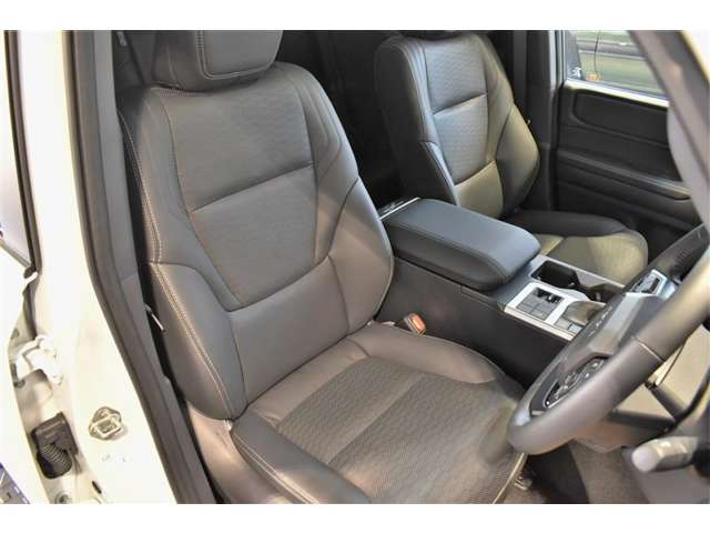 Toyota Land Cruiser 250 12