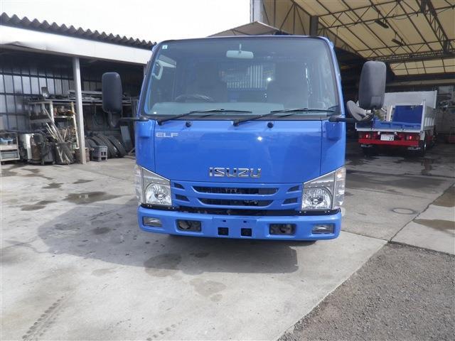 Isuzu Elf 2