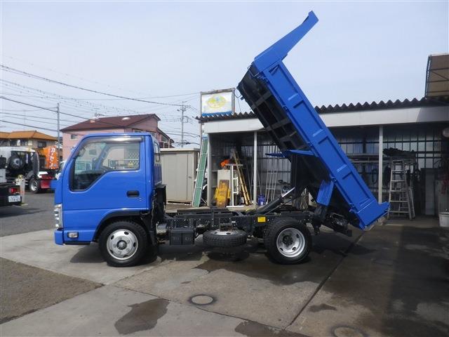 Isuzu Elf 10