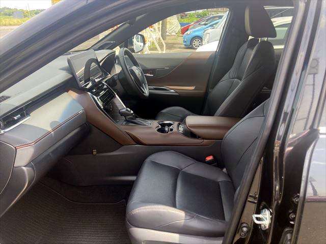 Toyota Harrier 8