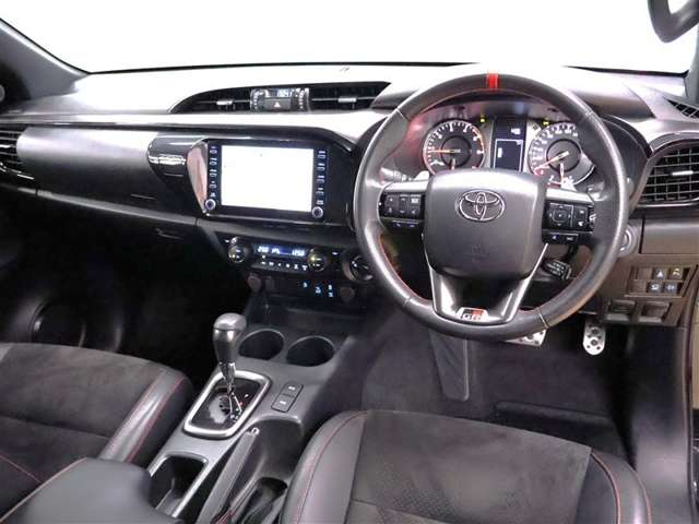 Toyota Hilux 5