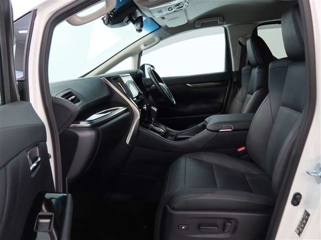 Toyota Alphard 11