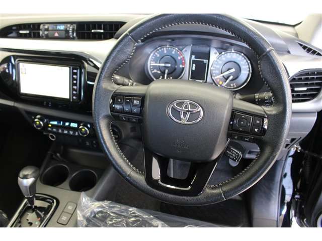 Toyota Hilux 5