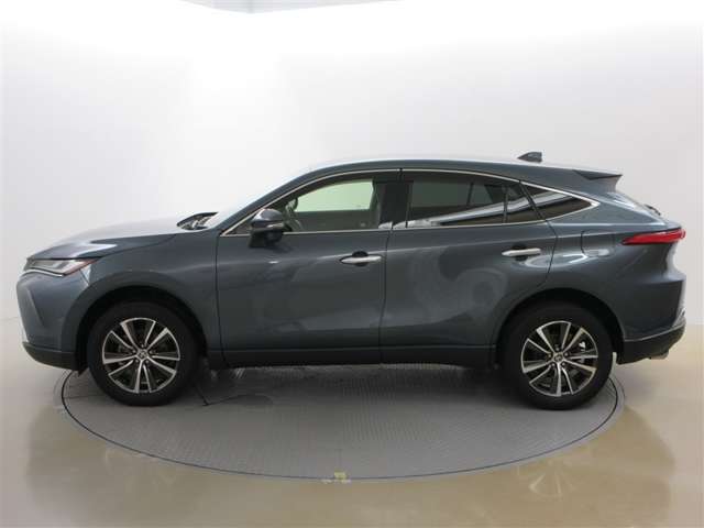 Toyota Harrier 2