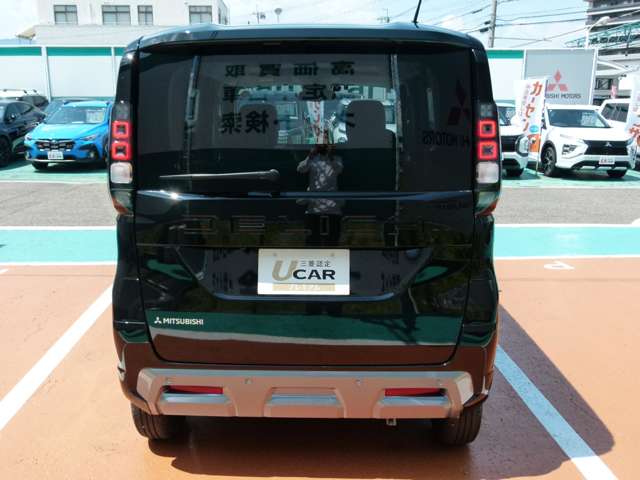 Mitsubishi Delica Mini 8