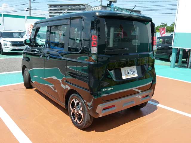 Mitsubishi Delica Mini 9