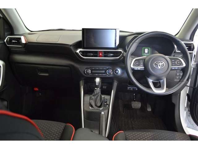 Toyota Raize 10